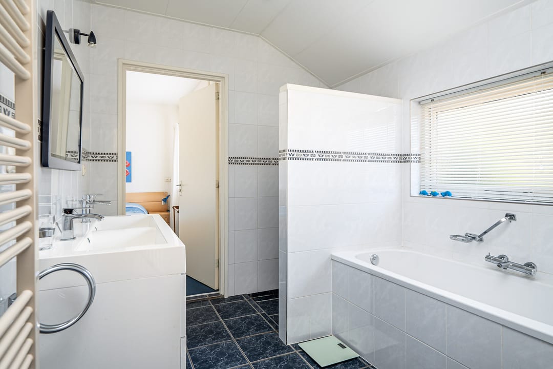 Foto 31 van Franekerweg 16-A