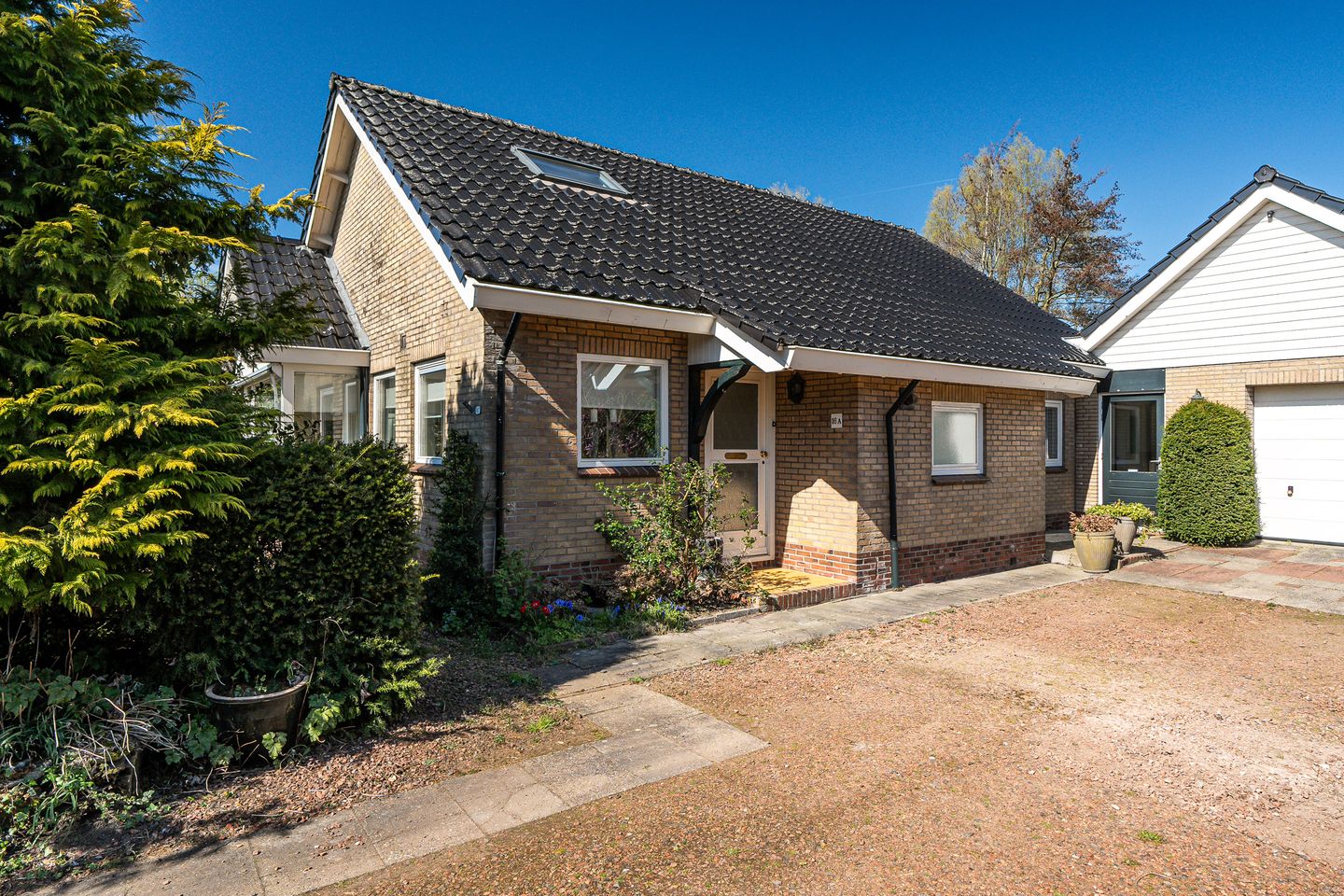 Foto 49 van Franekerweg 16-A