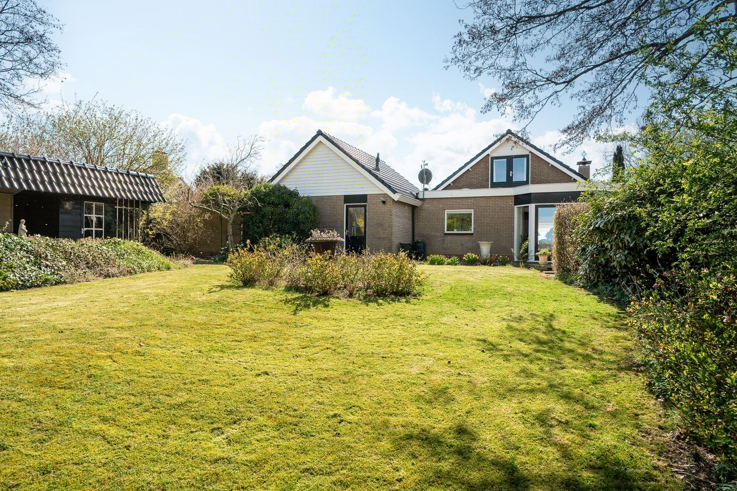 Foto 55 van Franekerweg 16-A