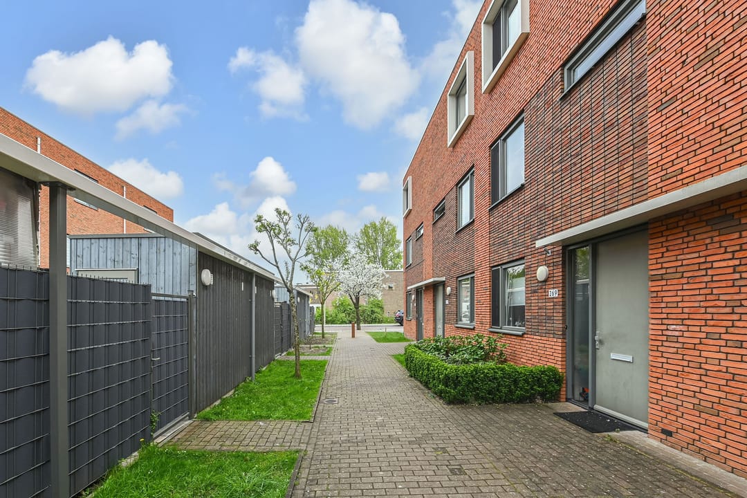 Foto 47 van Marterrade 255