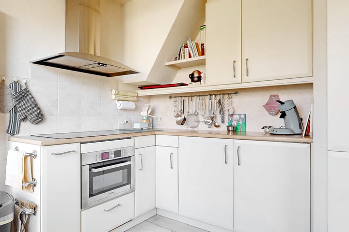 Foto 8 van Kamperfoeliestraat 26