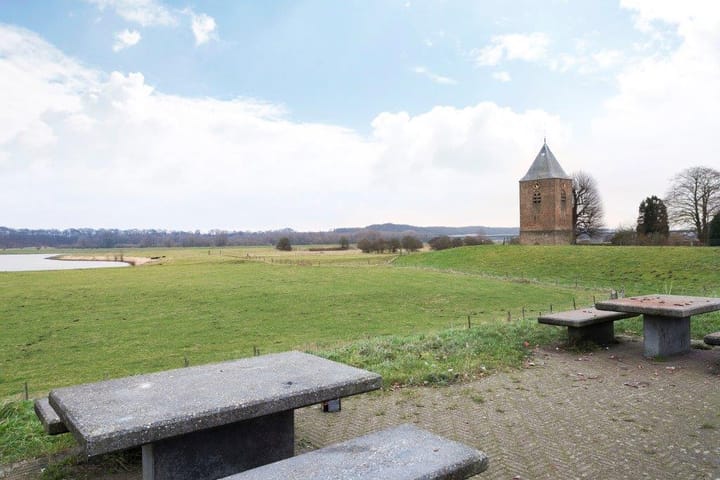 Foto 36 van Kamperfoeliestraat 26