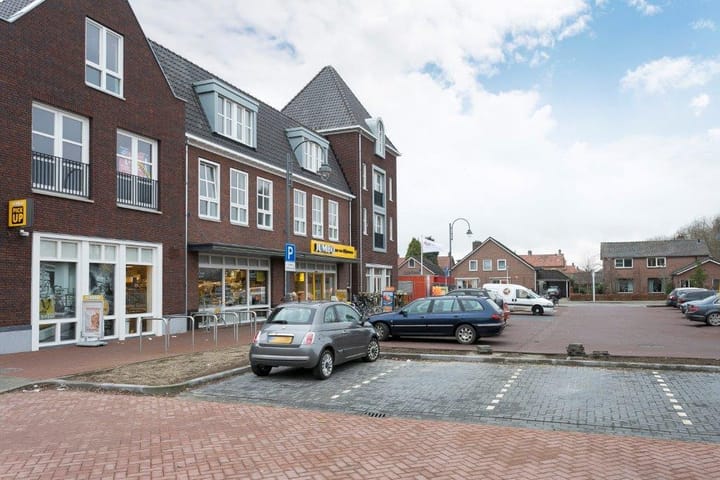 Foto 37 van Kamperfoeliestraat 26