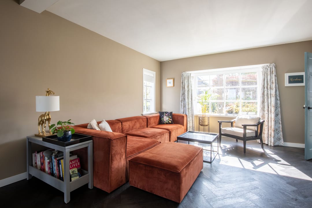 Photo 11 of Oosteinderweg 465