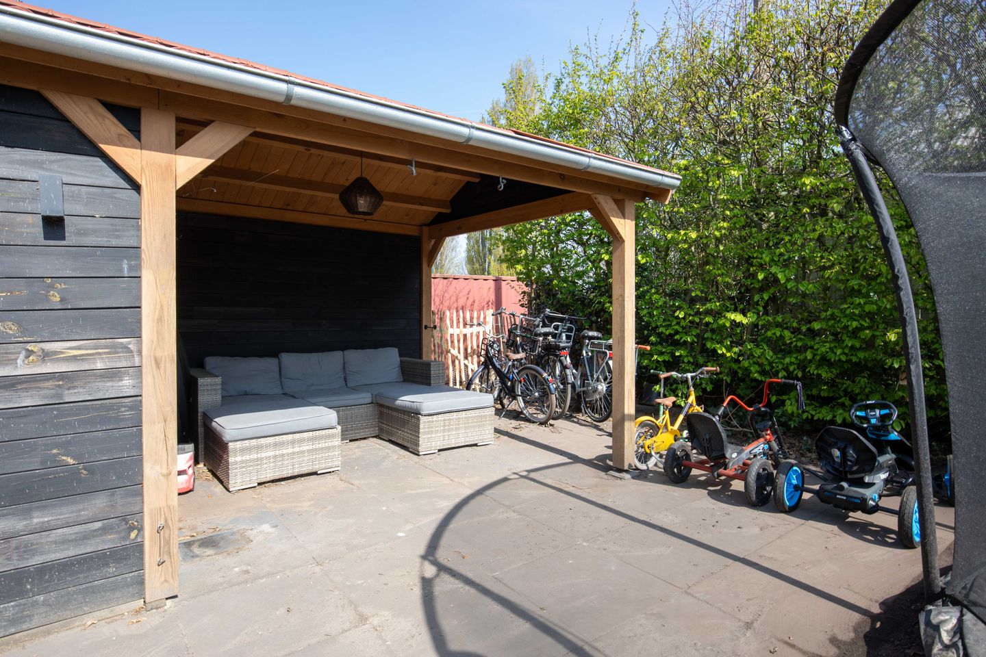 Photo 25 of Oosteinderweg 465