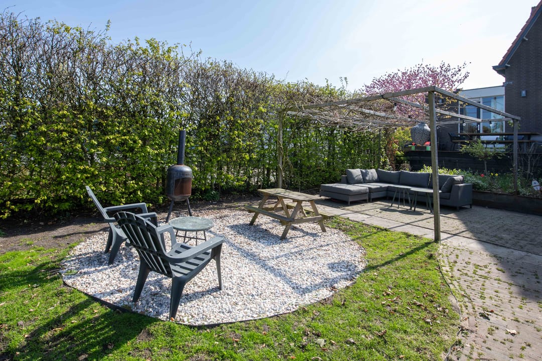 Photo 26 of Oosteinderweg 465