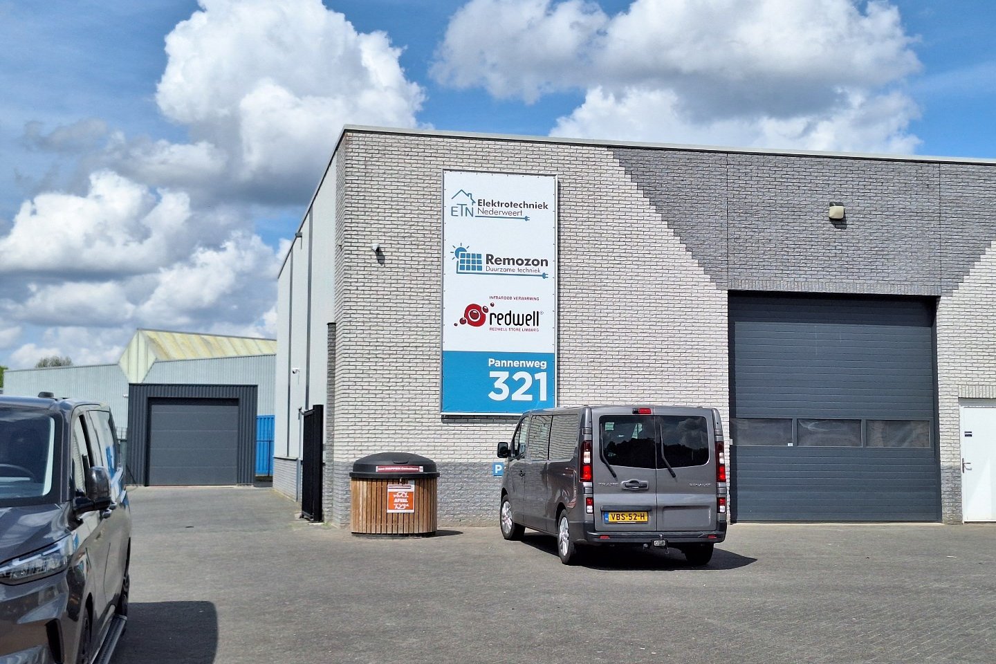 View photo 4 of Pannenweg 321