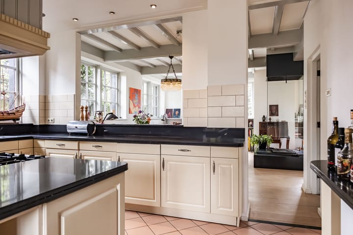 Foto 17 van Kostverlorenstraat 63