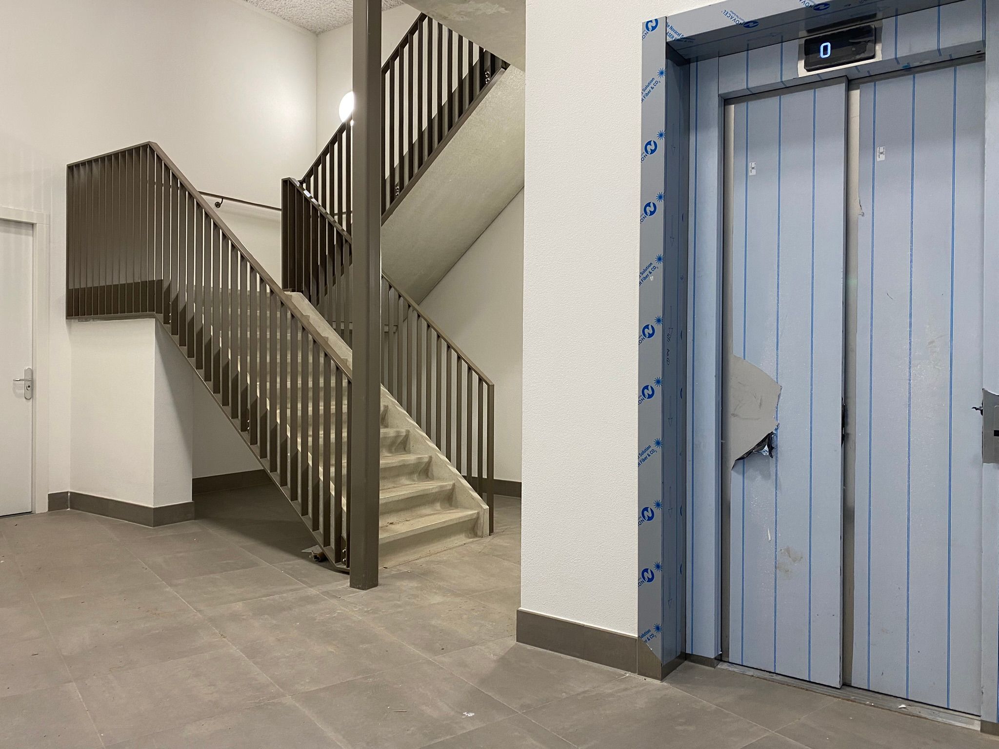 Photo 21 of Moormannstraat 17