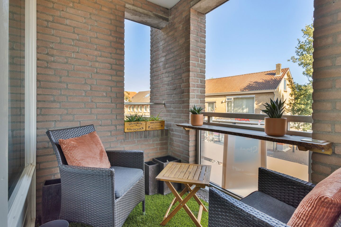 Photo 4 of Hugo de Grootstraat 9