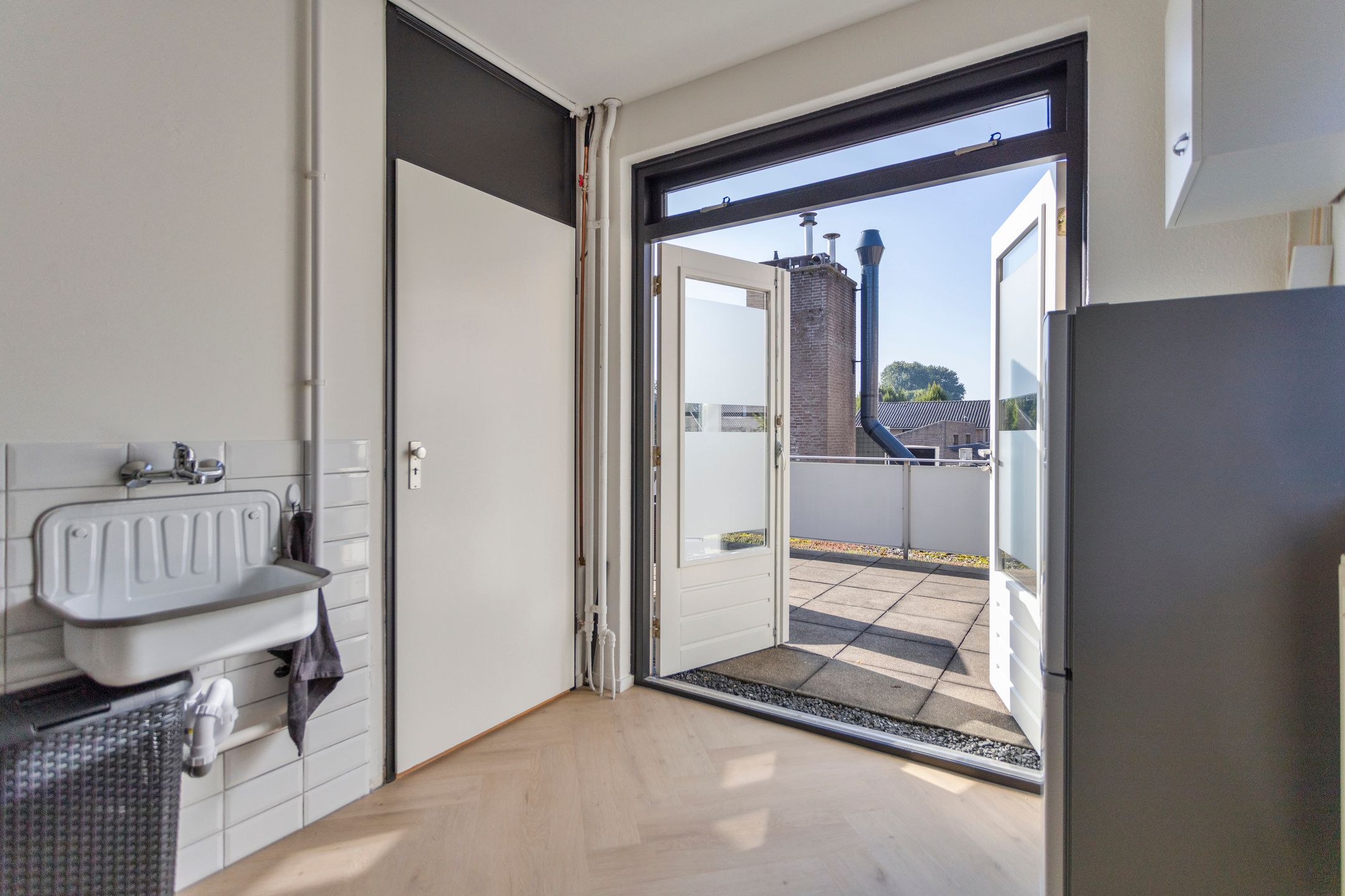 Photo 21 of Hugo de Grootstraat 9