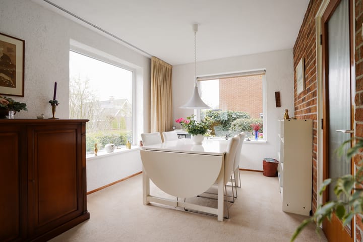 Foto 11 van Stenenkruis 25