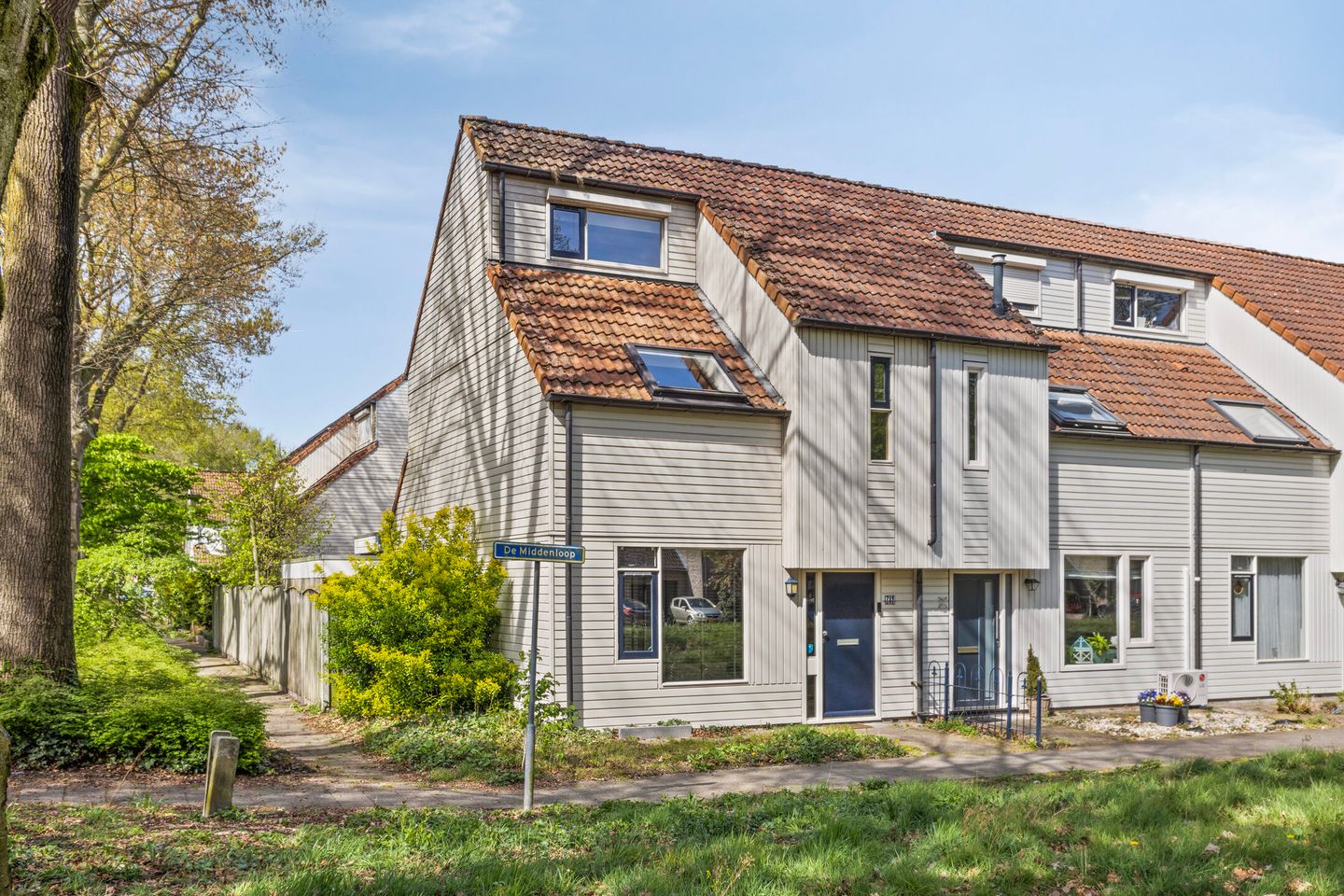 Foto 1 van de Middenloop 71
