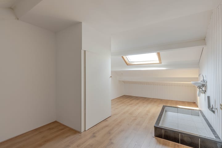 Foto 24 van Katendrechtse Lagedijk 225-A