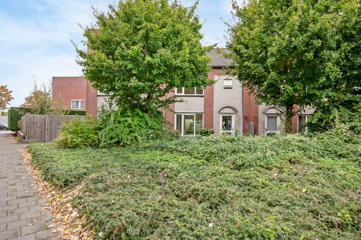 Foto 6 van Hannie Schaftstraat 4