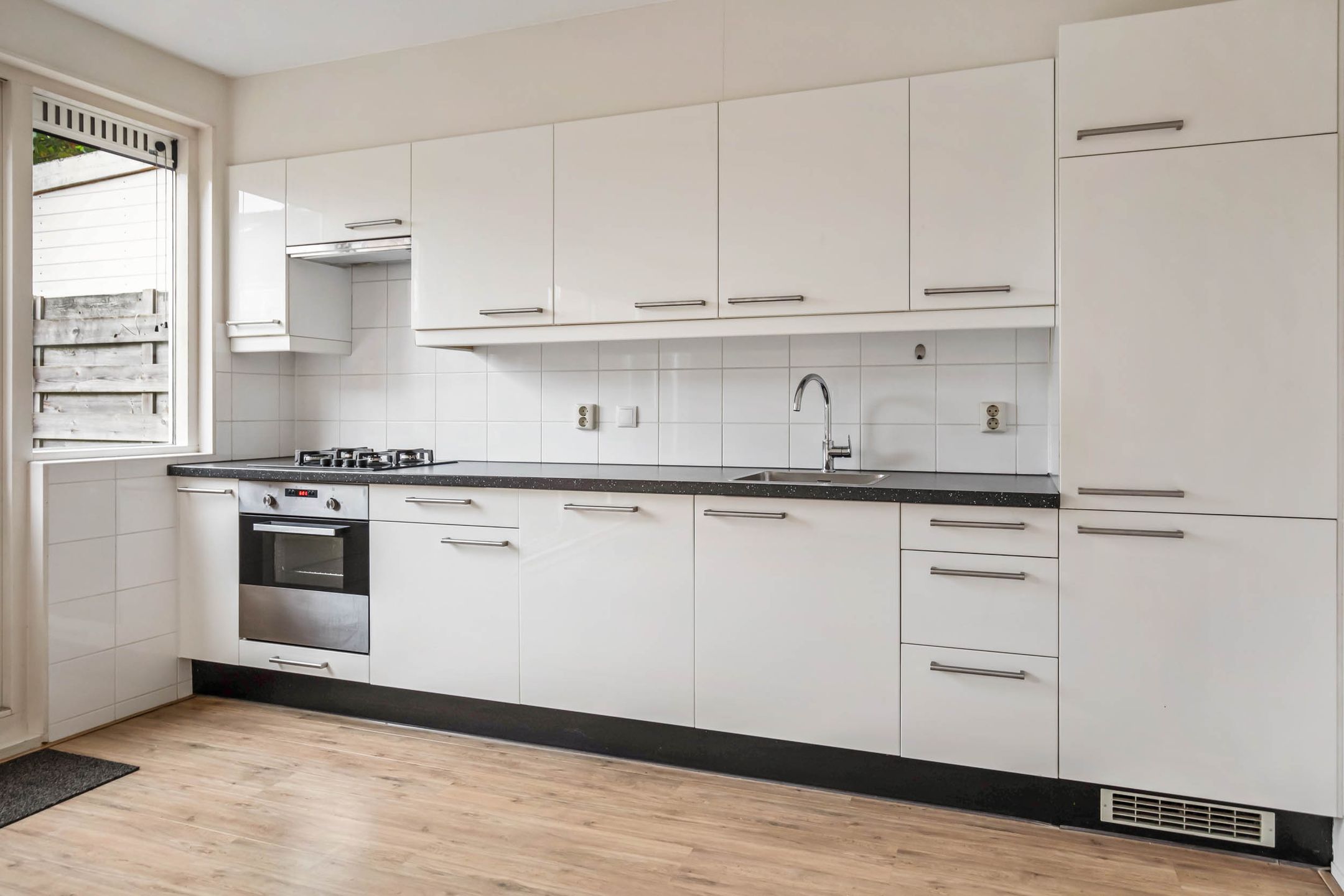 Foto 15 van Hannie Schaftstraat 4