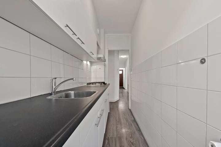 Photo 8 of Voetjesstraat 68-A