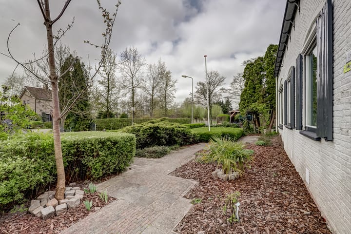 Foto 50 van Brugweg 114