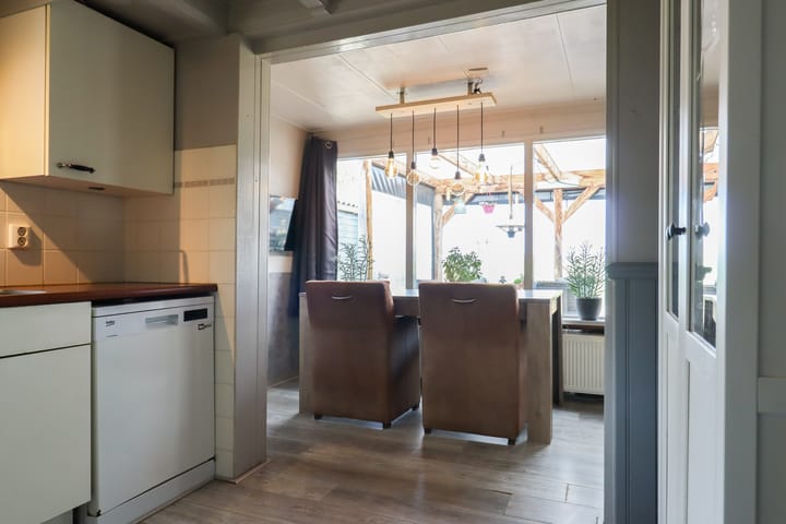 Foto 33 van Arjen Roelswei 39