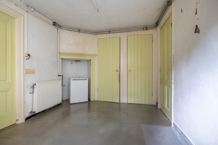 Photo 9 of Liesbosstraat 25