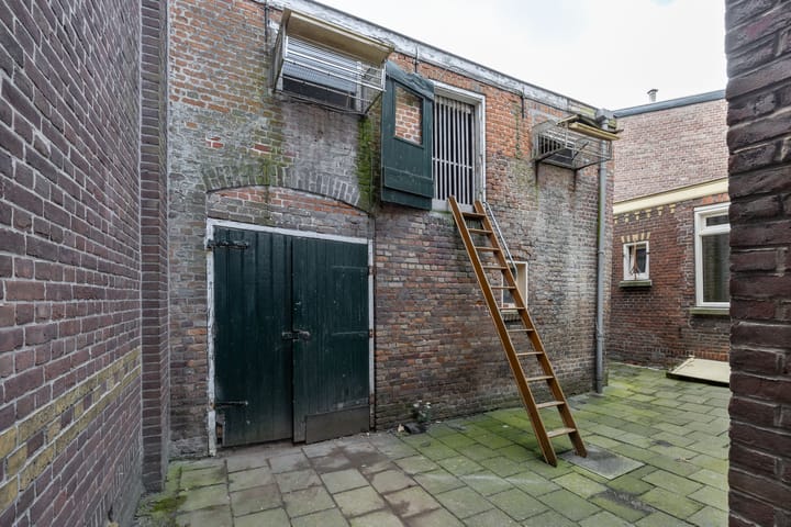 Photo 15 of Liesbosstraat 25
