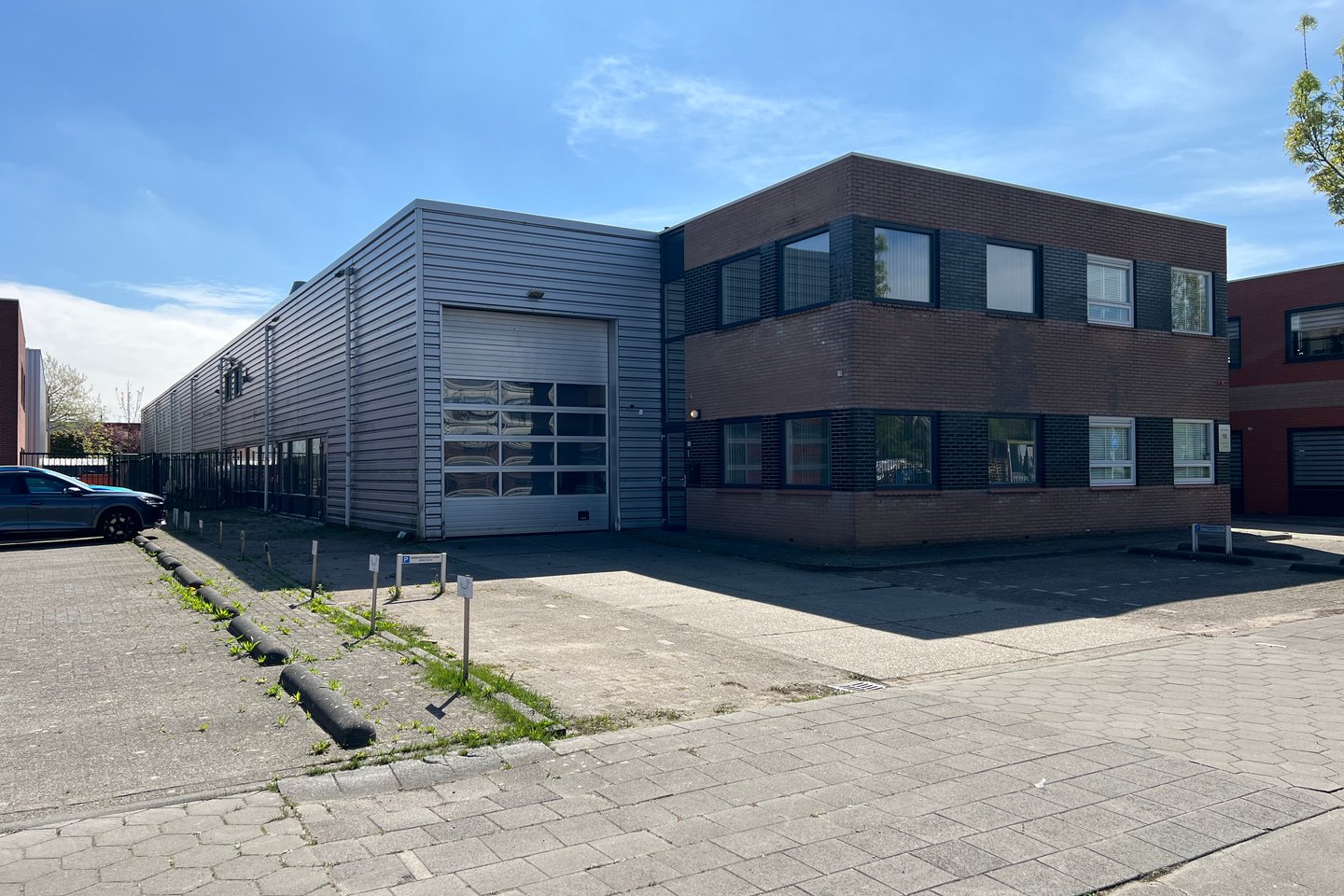 View photo 2 of Het Tasveld 12