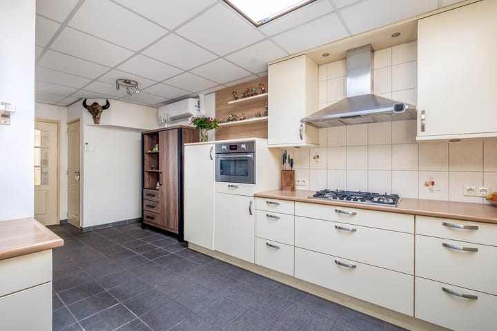 Foto 18 van Sinte Lucijweg 26