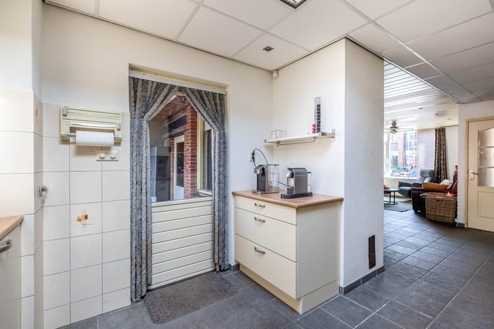 Foto 19 van Sinte Lucijweg 26