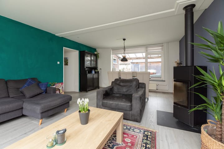 Photo 5 of Oosterstraat 19