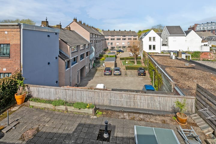 Foto 13 van Vughterstraat 131-B