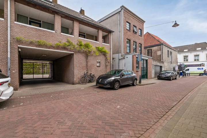 Foto 24 van Vughterstraat 131-B