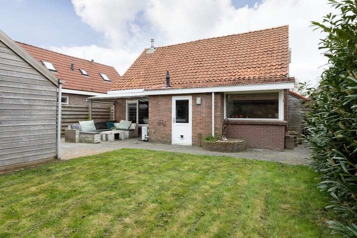 Photo 2 of Oosterstraat 19