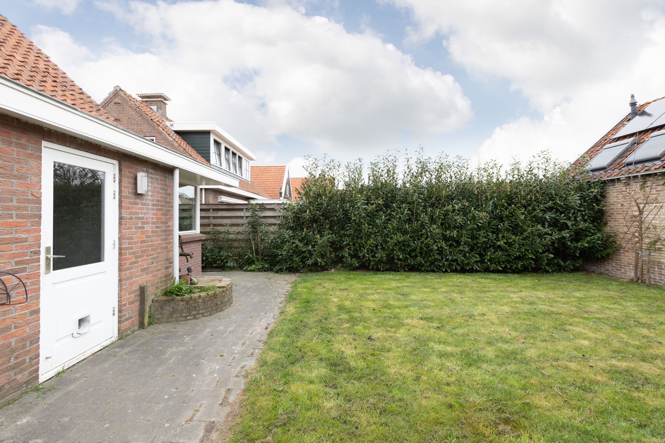 Photo 33 of Oosterstraat 19