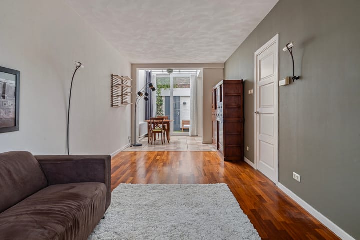 Foto 7 van Van Heutszstraat 38