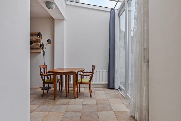 Foto 10 van Van Heutszstraat 38