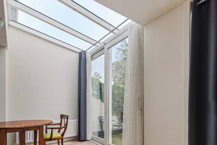 Foto 11 van Van Heutszstraat 38