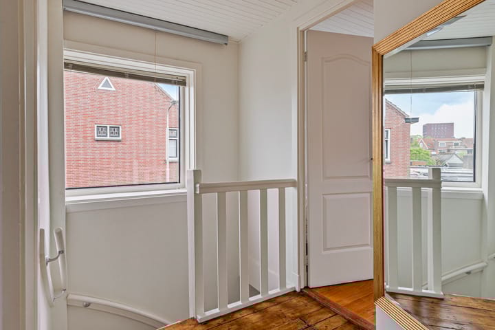 Foto 15 van Van Heutszstraat 38