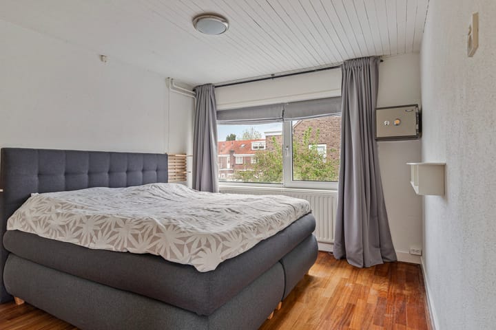 Foto 16 van Van Heutszstraat 38