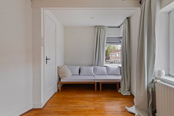 Foto 20 van Van Heutszstraat 38