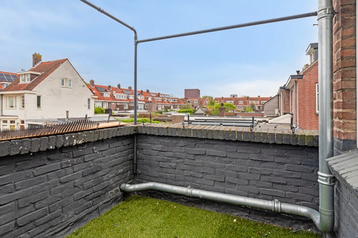 Foto 25 van Van Heutszstraat 38