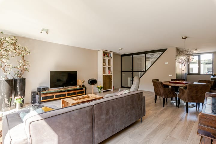 Foto 9 van Moermond 42