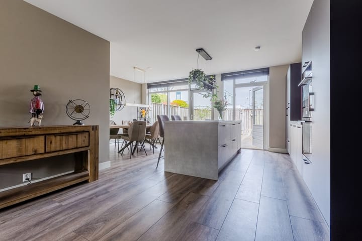 Foto 8 van Kalander 36