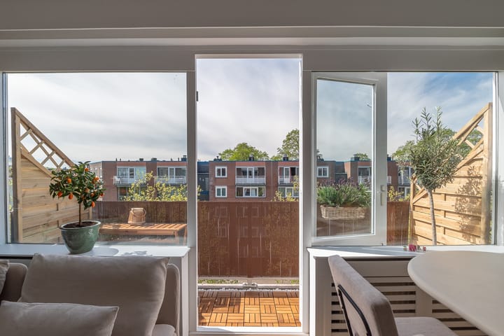 Photo 14 of Dickenslaan 101