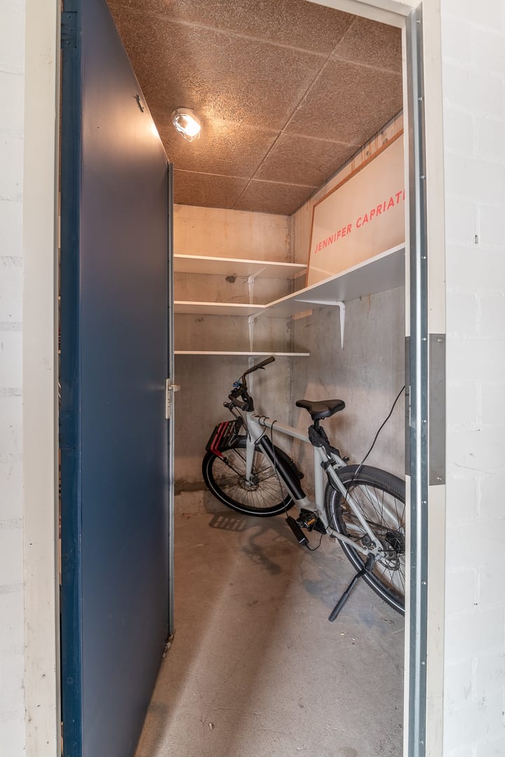 Photo 28 of Dickenslaan 101