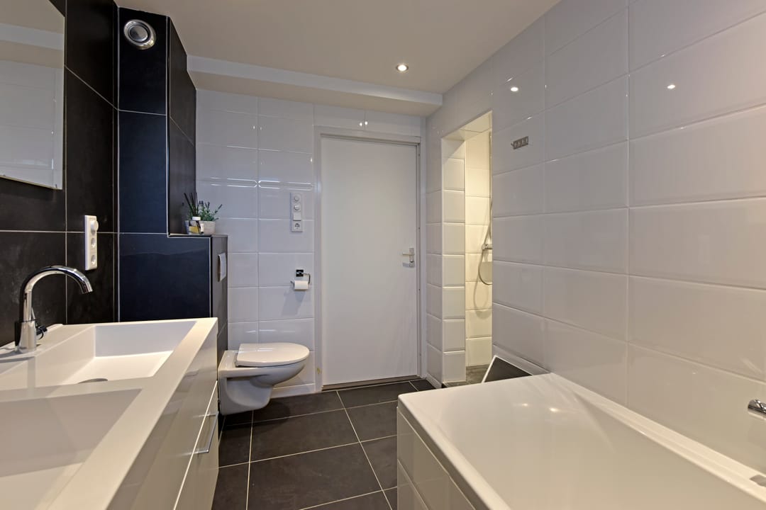 Photo 17 of Titus Brandsmastraat 44