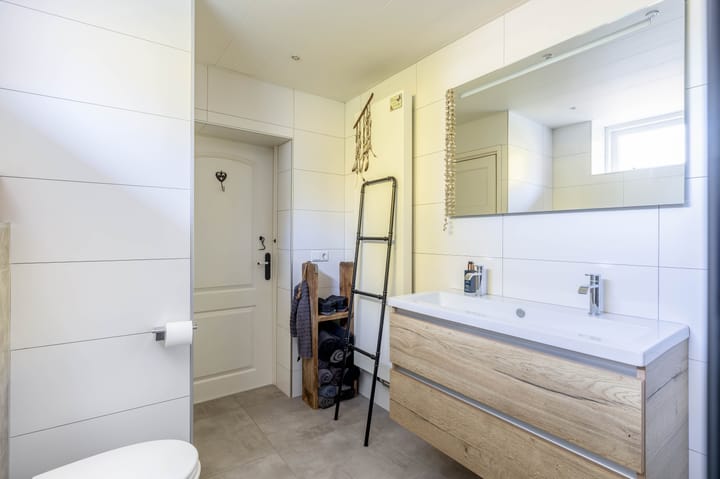 Photo 19 of Westdijk 27