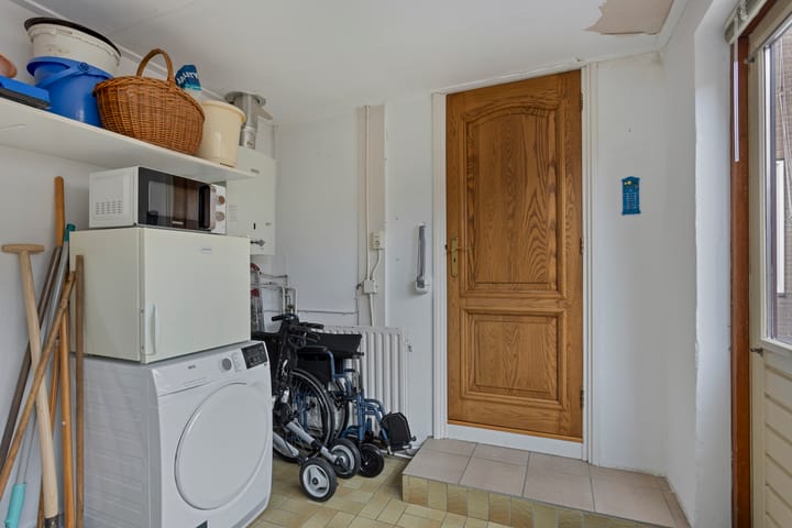 Foto 19 van Leliestraat 1