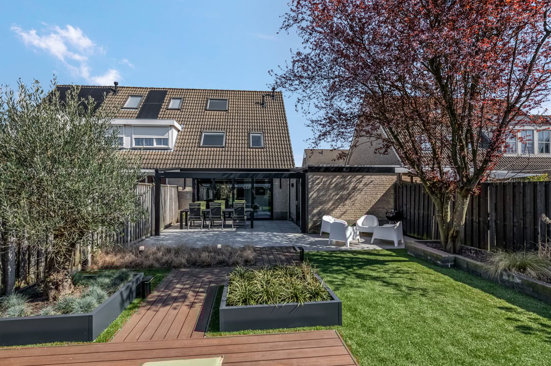 Foto 43 van Bellefleur 16