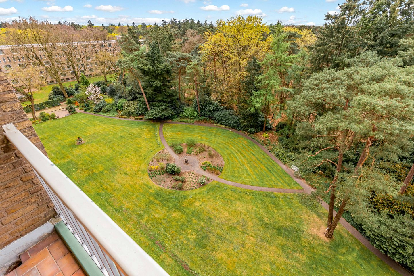 Photo 19 of Arnhemse Bovenweg 16-87