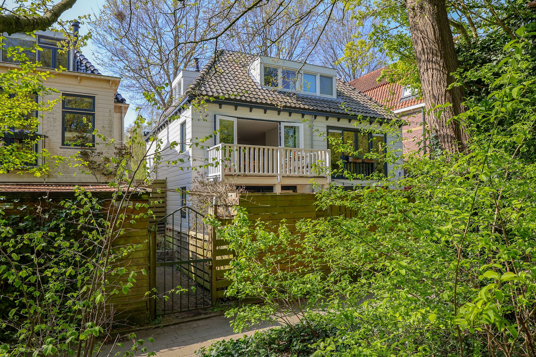 Photo 33 of Nieuwendammerdijk 491